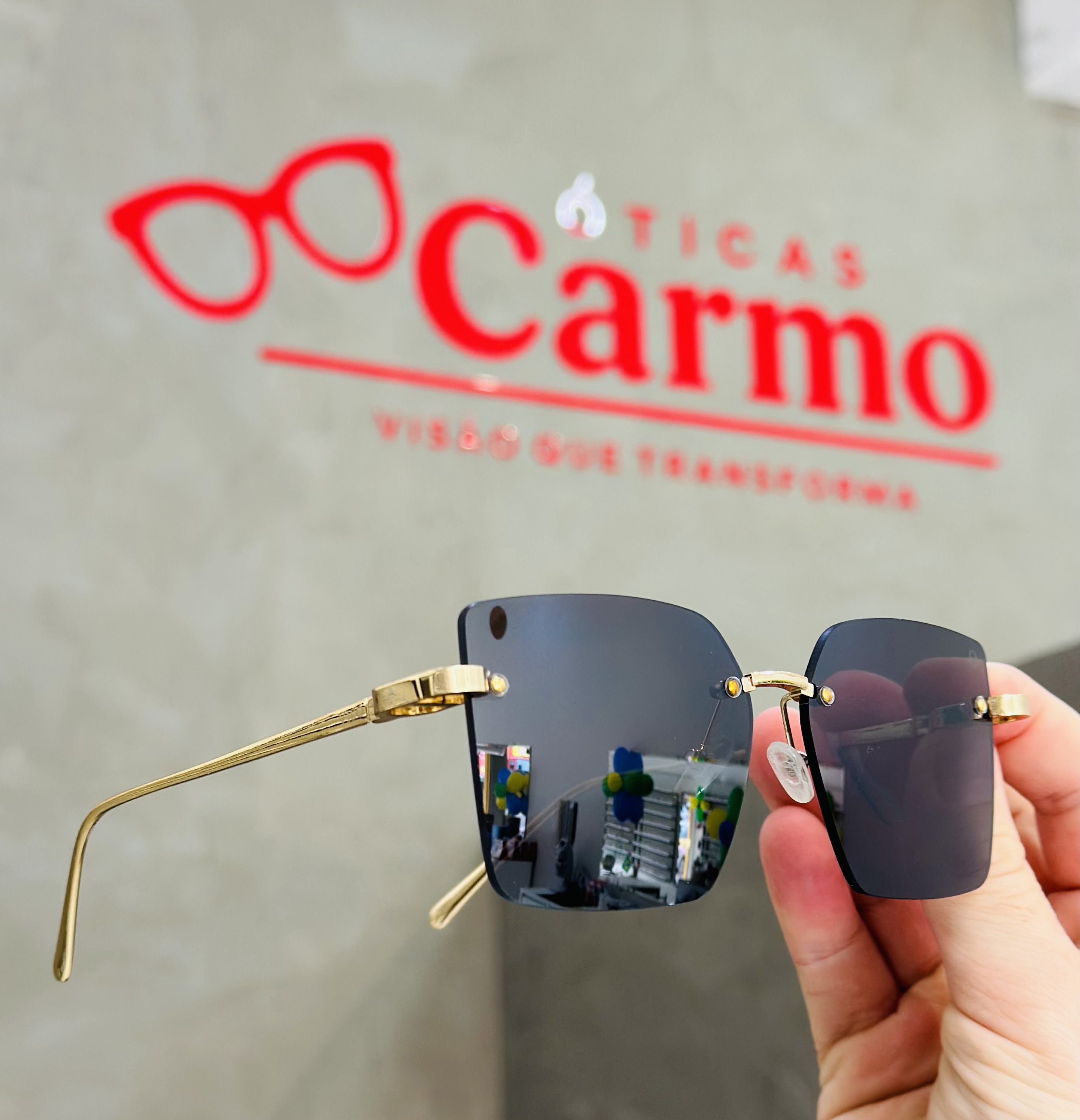 Óculos solar feminino — Óticas Carmo Umuarama